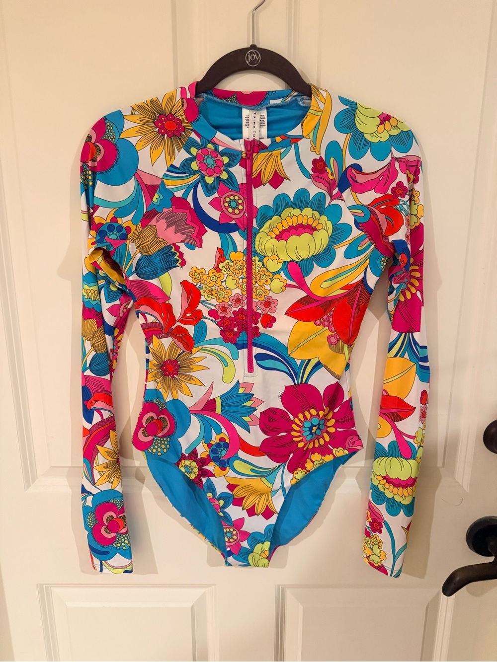 Trina Turk NEVERWORN Long-Sleeve medium Floral Zip Front Women’s Swimsuit - Picture 2 of 4